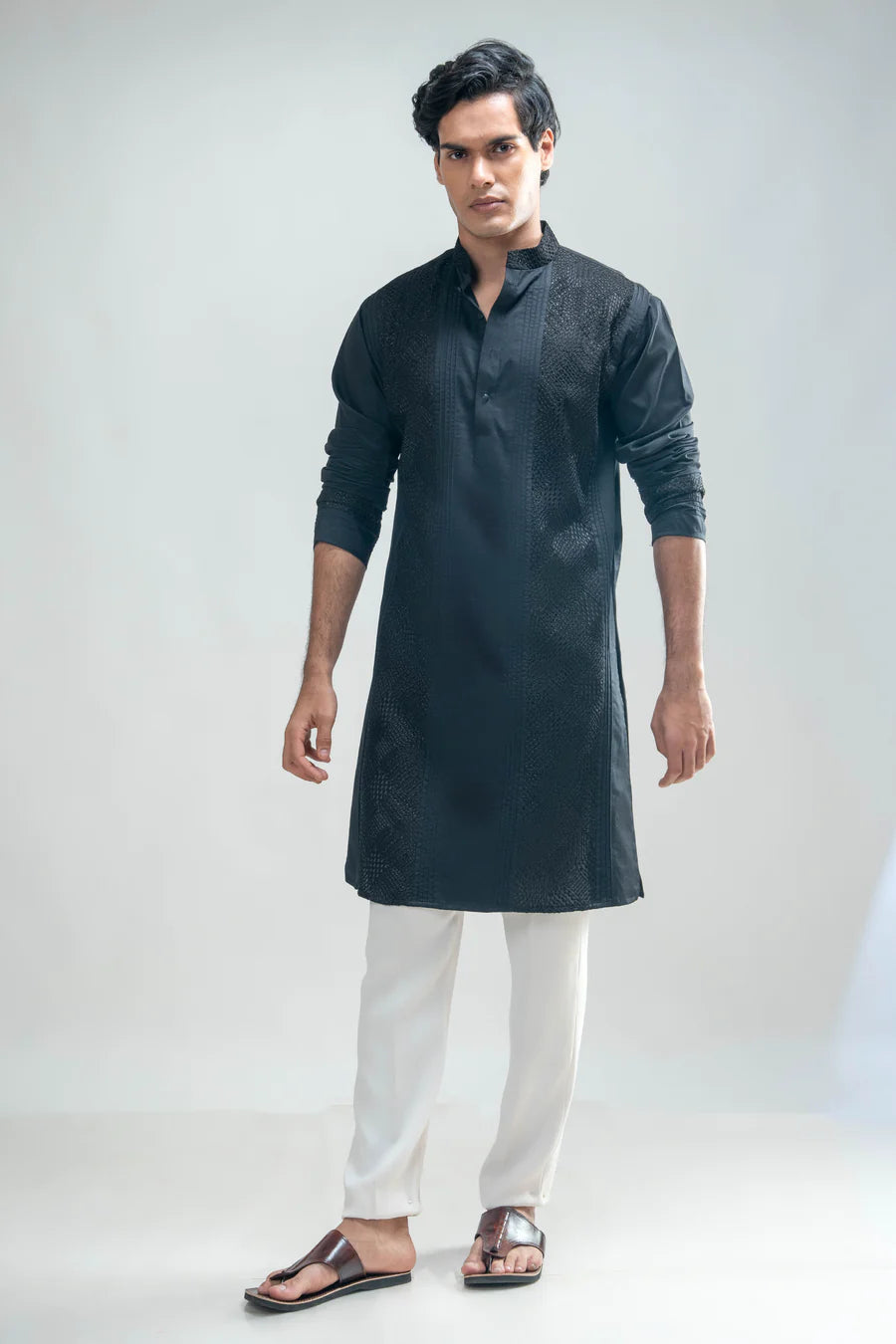 Black Embroidered Kurta