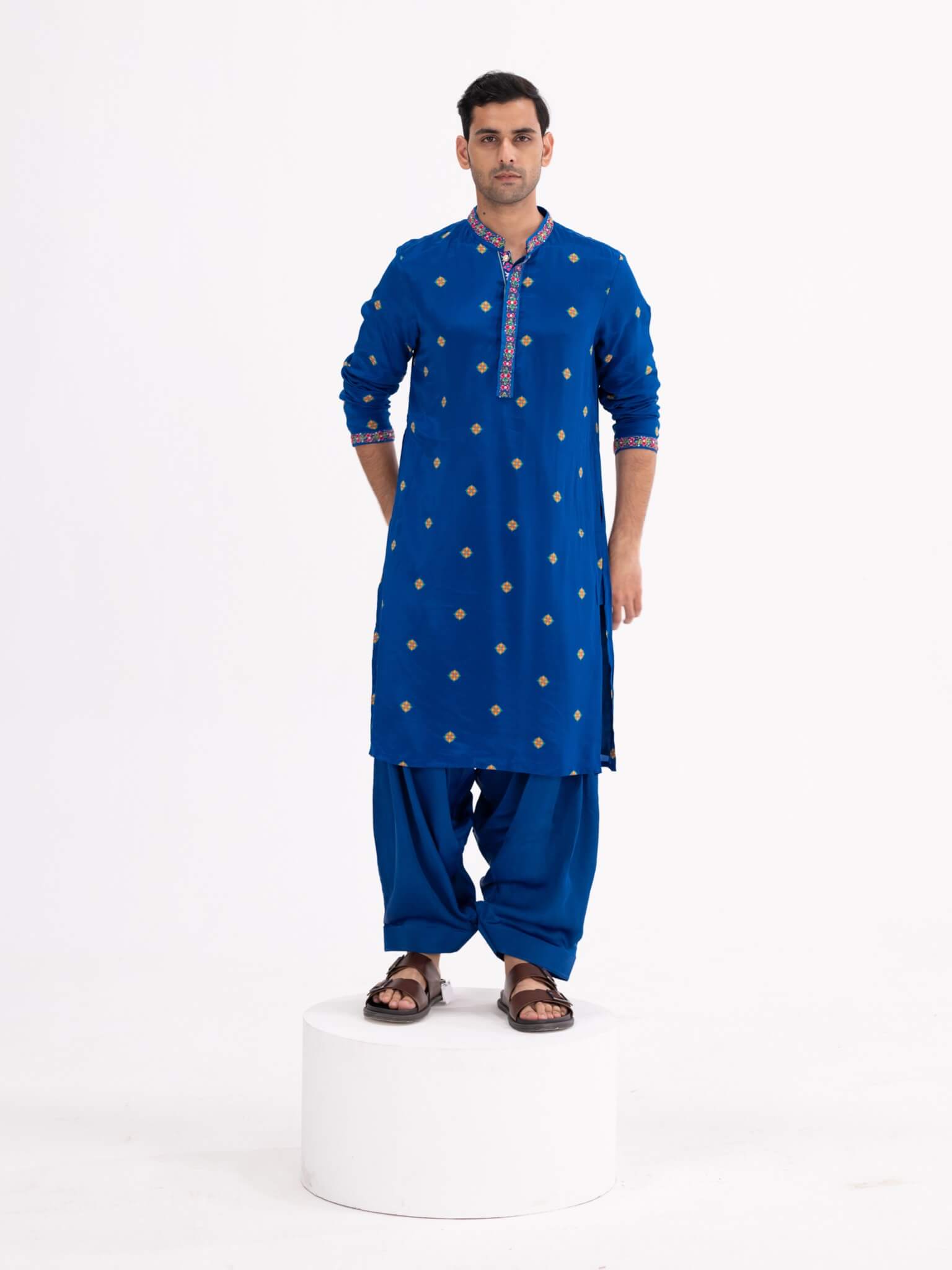 Rang 2.0 Blue Butta Kurta Set