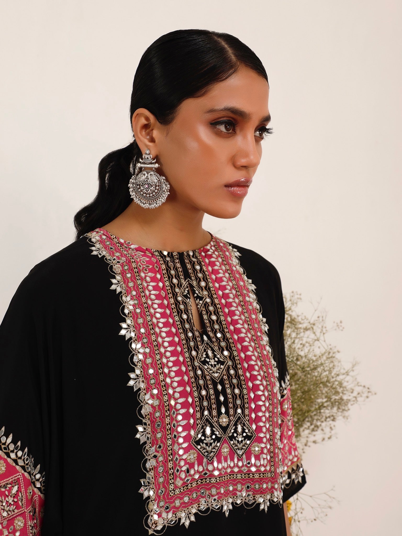 Salma Sitara Black & Pink Kaftan Set