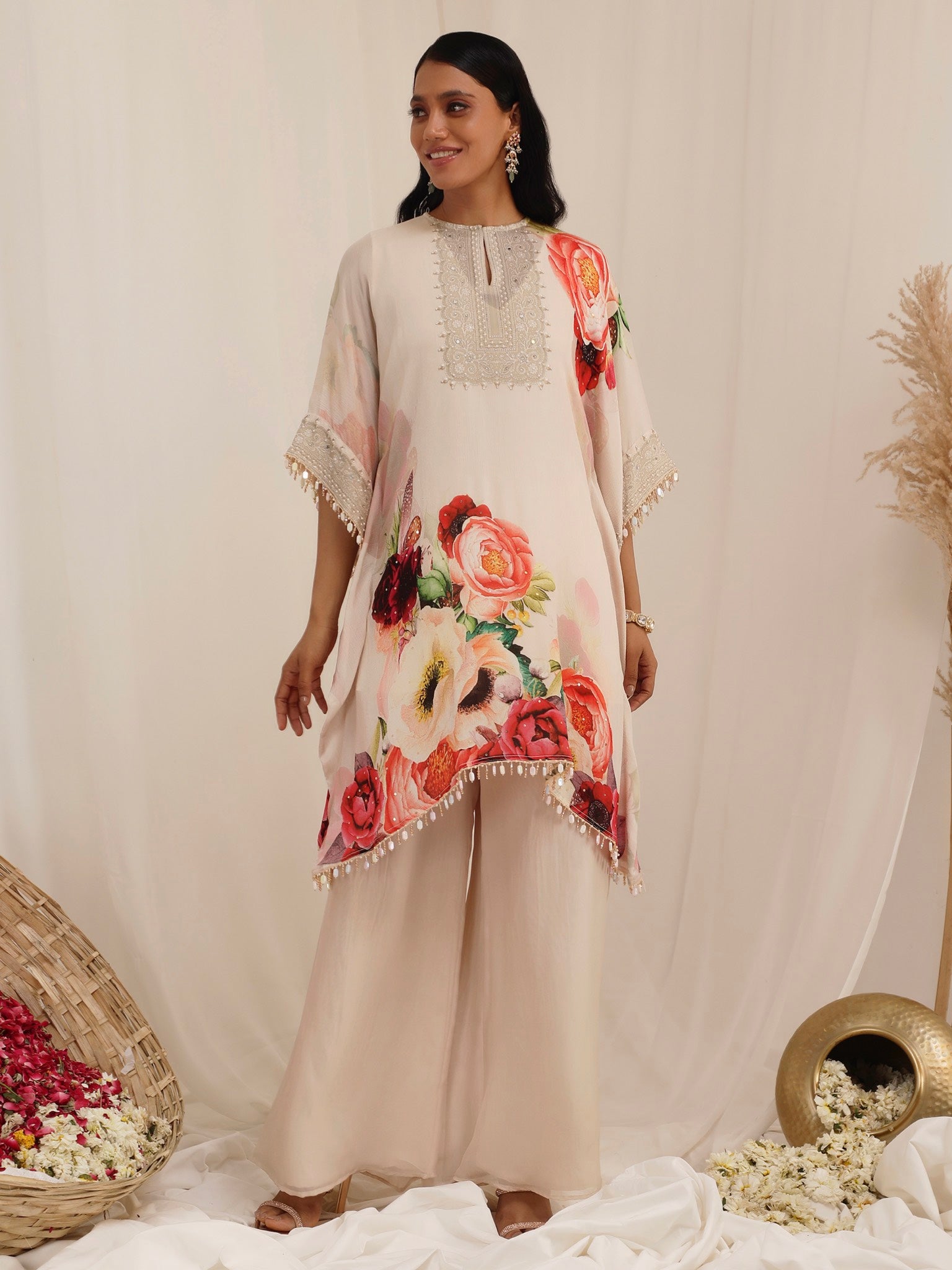 Gul Dasta Kaftan Set