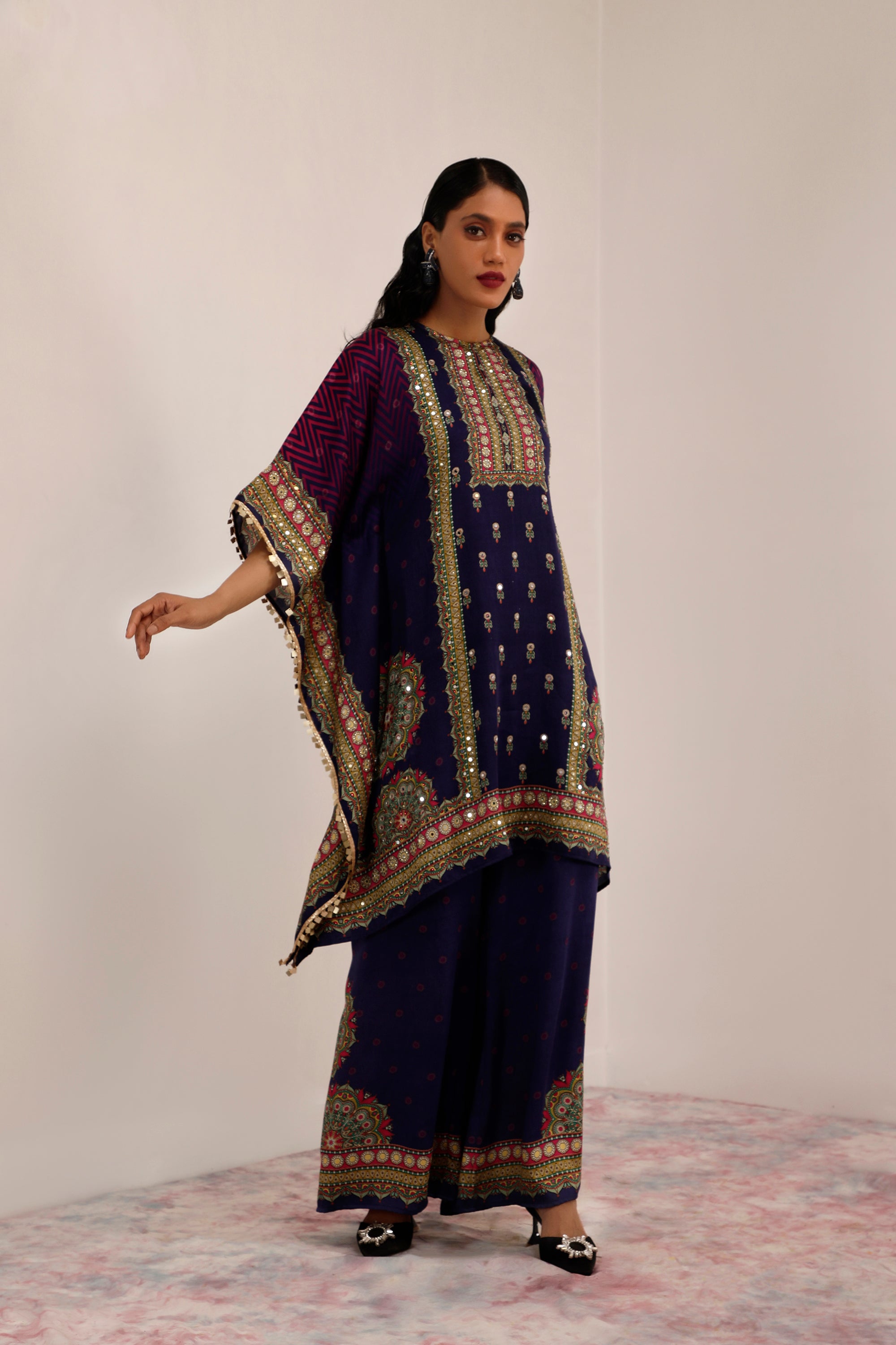 Kaashni Kaftan set