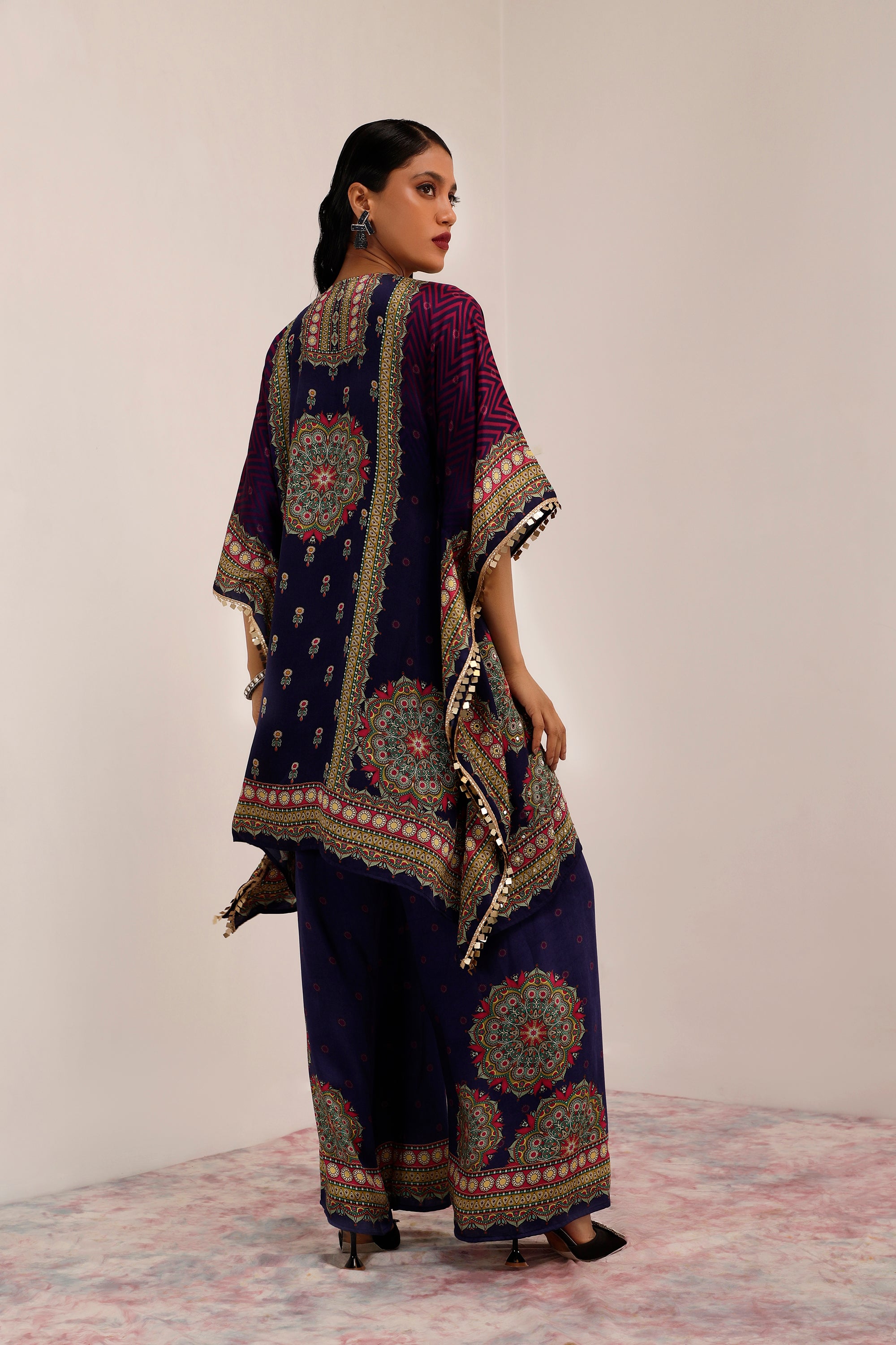 Kaashni Kaftan set