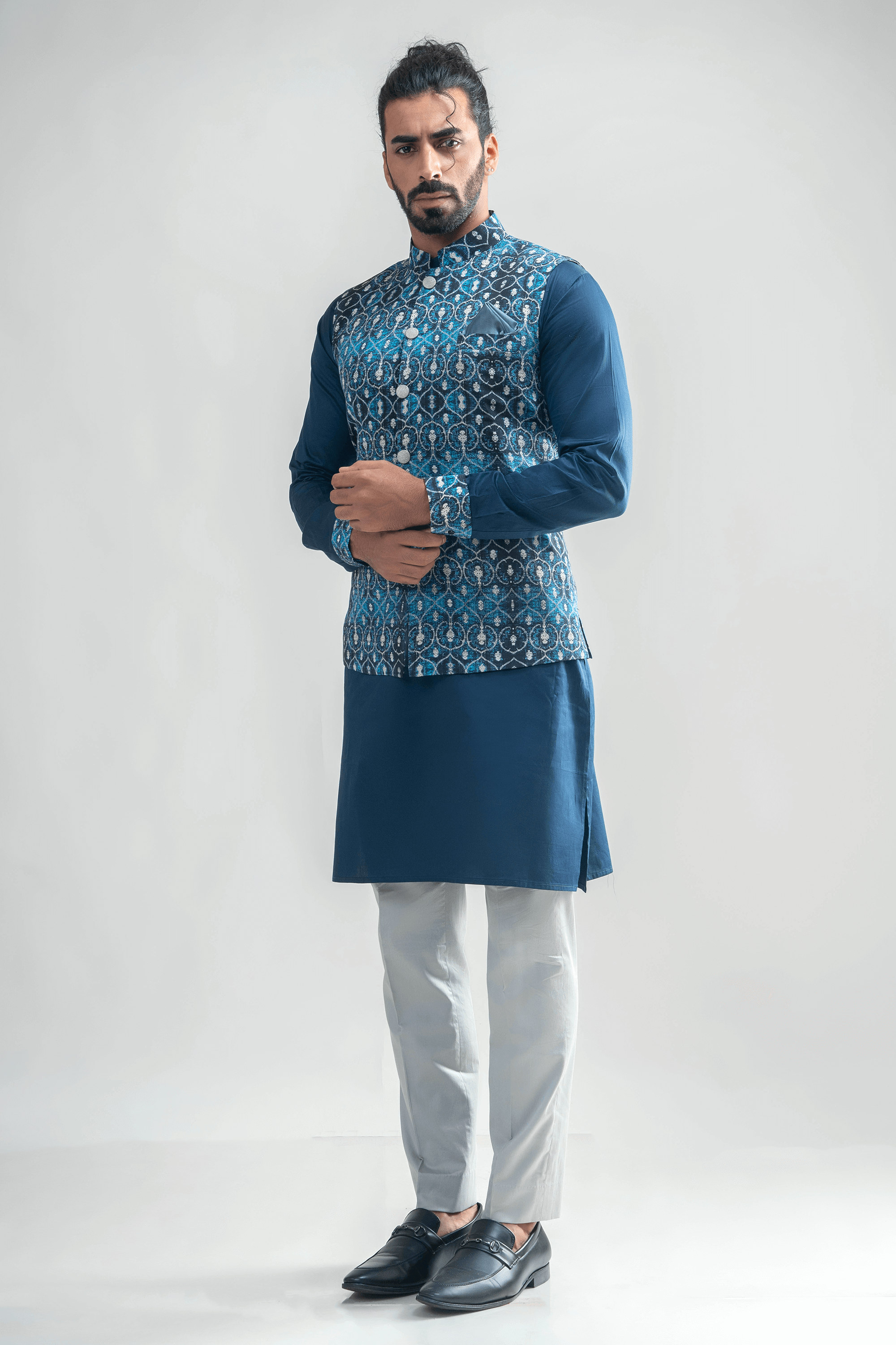 Navy Motif Printed Bundi